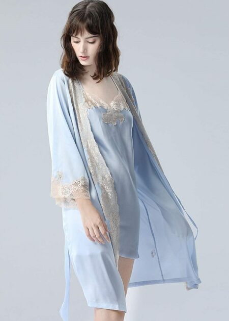 Confezioni abito slip in raso seta con decorazioni in pizzo e vestaglia da sposa con cintura vendita online shop