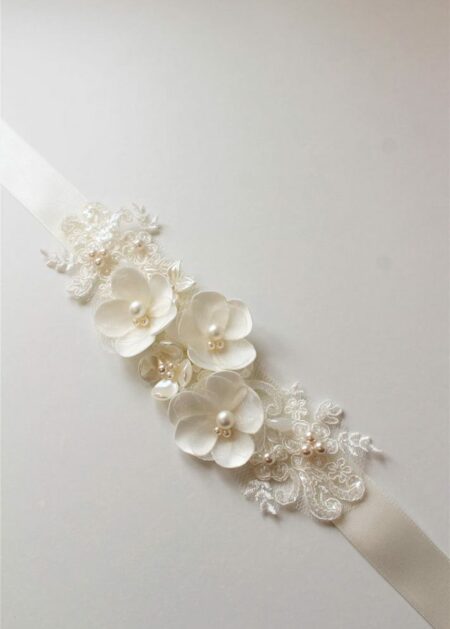 Cintura floreale per abiti da sposa e cerimonia con decorazioni di perline