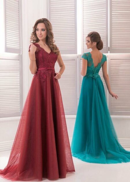 Elegante vestito per invitati al matrimonio in tulle e pizzo con cintura in raso in vendita online a prezzo economico