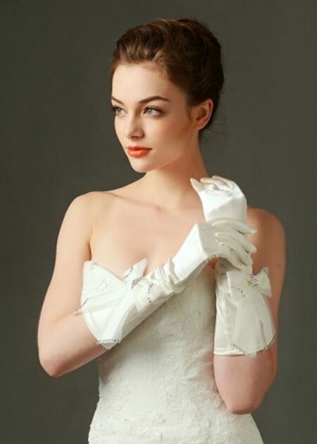 Guanti da Sposa Semplici Colore Avorio in Raso con decorazioni Prezzi Economici Online Shop