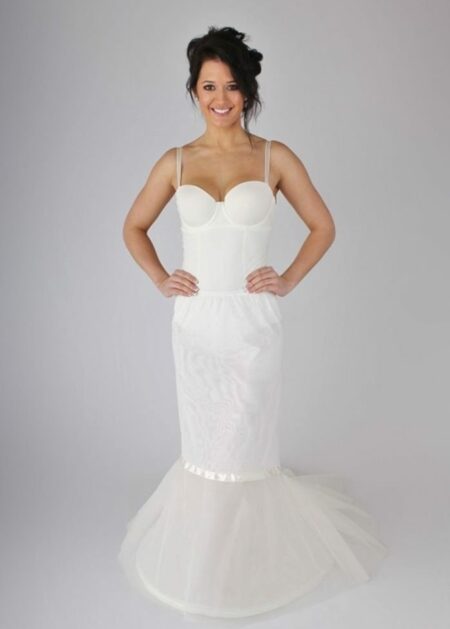 Sottogonna per Abiti da Sposa a Sirena con gonna svasata e cerchio sulla base inferiore