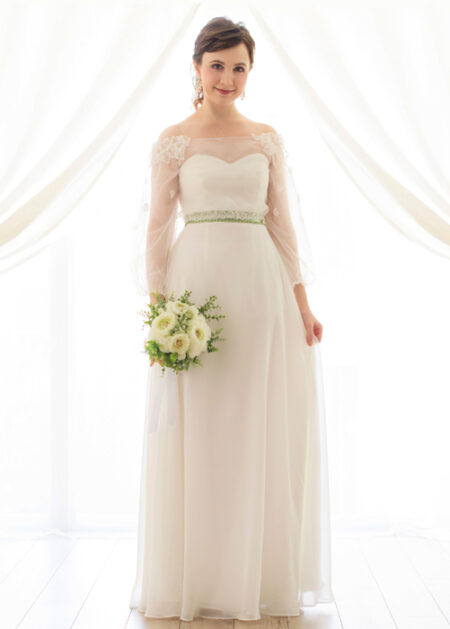 Empire style cheap 2020 wedding dresses with puff sleeves under the shoulders in tulle with belt green color