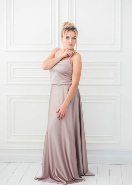 Vestiti taglie forti economici in vendita online fatto in raso seta con spalline sottile