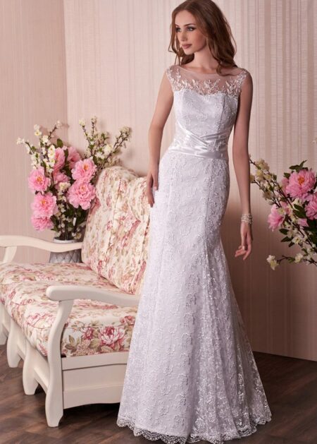 Elegante abito da sposa in vendita online a prezzo economico stile sirena fatto in pizzo e raso