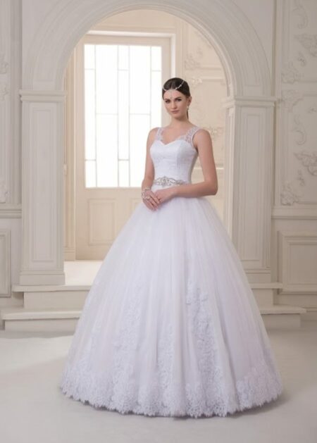 Alicante - Abito da sposa tendenze 2021 stile principessa, confezionato in tulle e raso con scollo a cuore e spalline