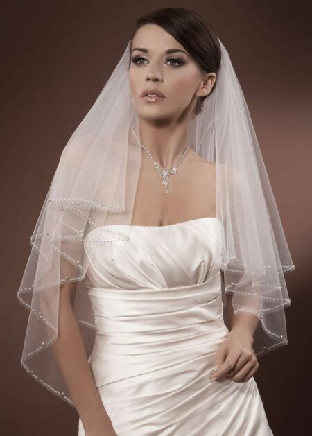 Velo da sposa corto economico a due strati decorato sul bordo con strass