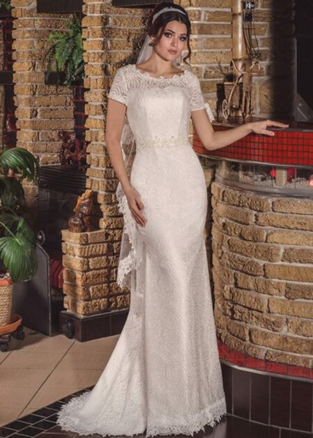 Abito da sposa per donne mature perfetto per matrimoni sia in chiesa o rito civile collezione 2021