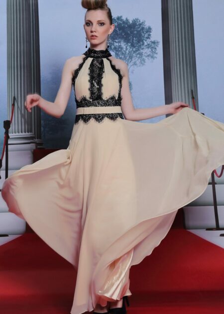 Vestito elegante per festa di laurea con scollo all'americana fatto in chiffon e pizzo colore rosa antico e nero