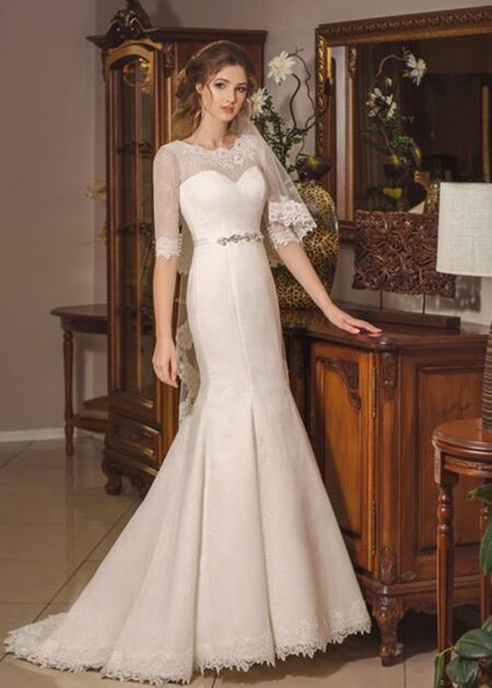 Collezione nuziale 2021, abito da sposa raffinato stile sirena di mezze maniche e cintura decorativa