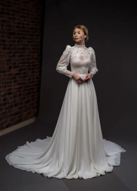 Uno degli abiti da sposa più fashion della meravigliosa collezione sposa firmata Sposamore